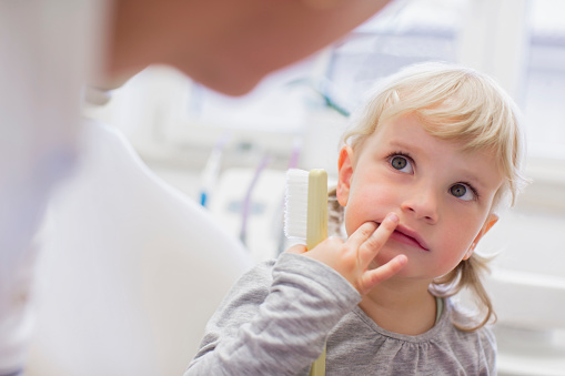 Extracting Painless Baby Teeth